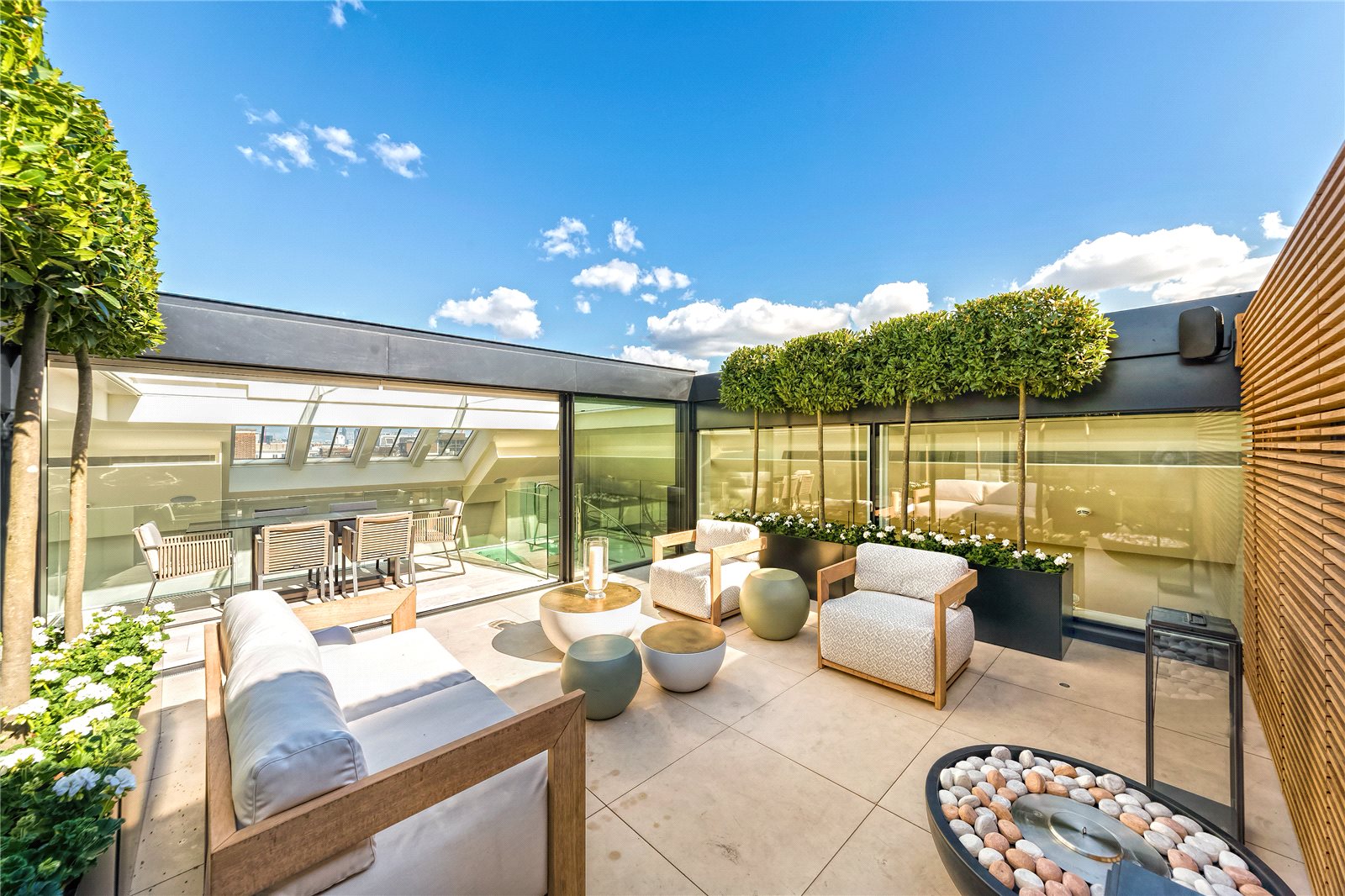 Picture of Anne Hathaway's property portfolio - Homes & Gardens