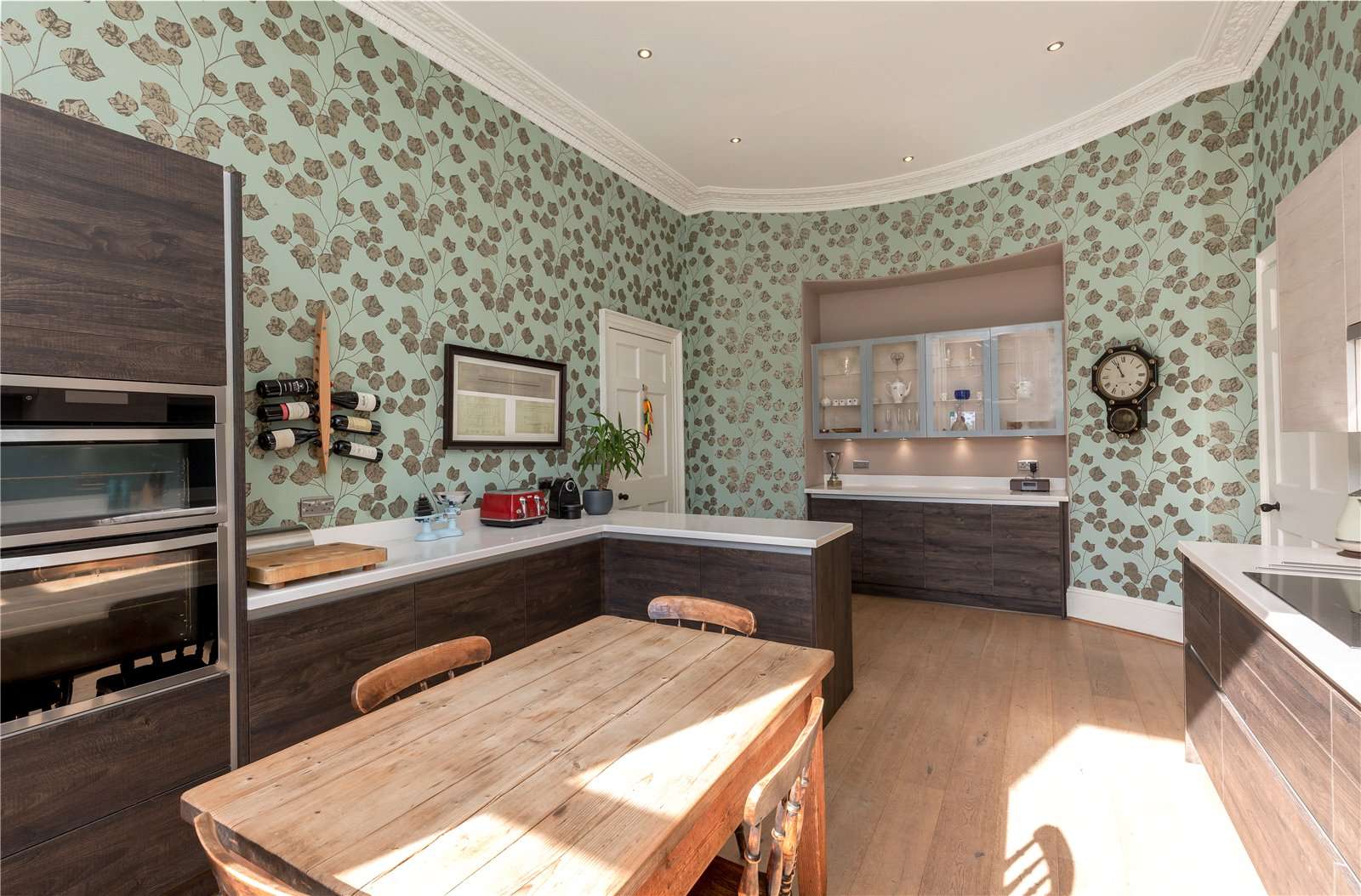 19 WINDSOR STREET Portfolio by Savills